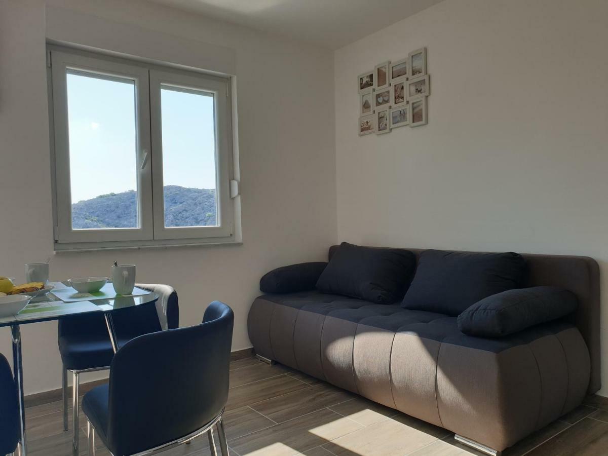 Best View Apartments Cesarica Exterior foto